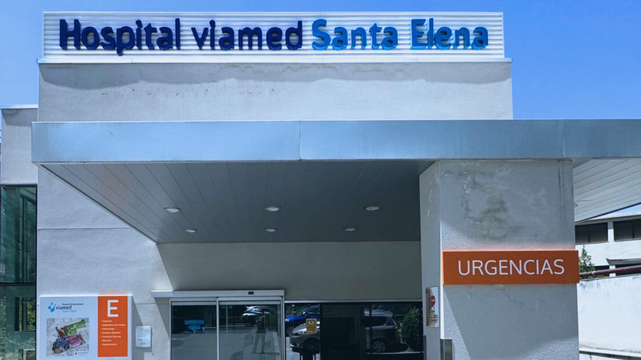 Entrada del Hospital Viamed Santa Elena por urgencias. En la zona de Chamberí (Madrid)